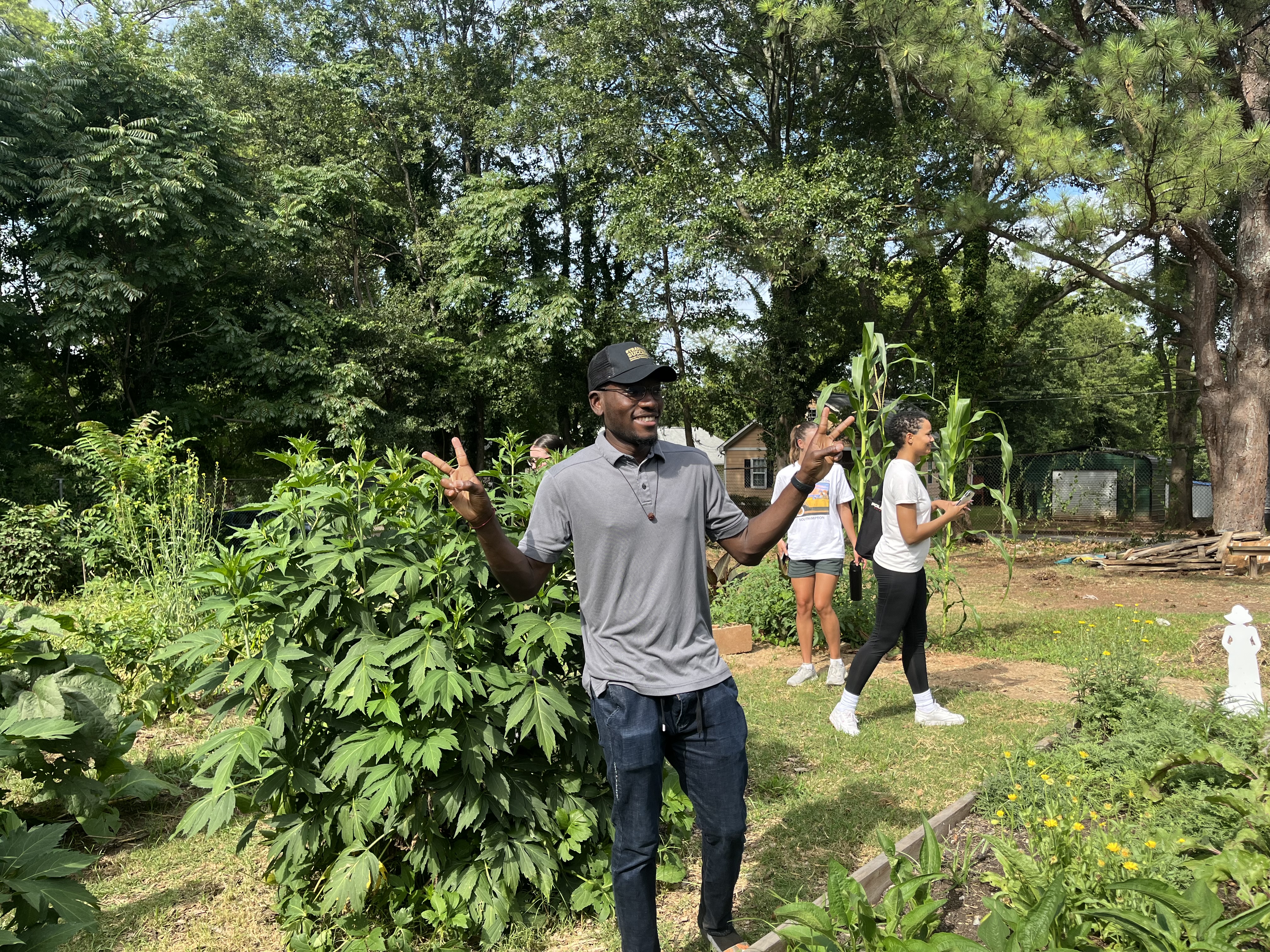 internship field trip to garden